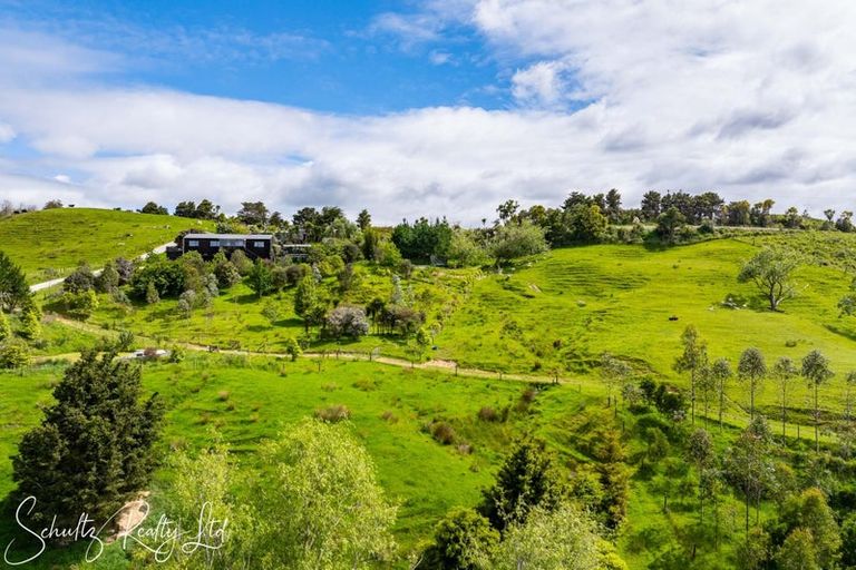Photo of property in 227 Porter Road, Paparoa, 0571