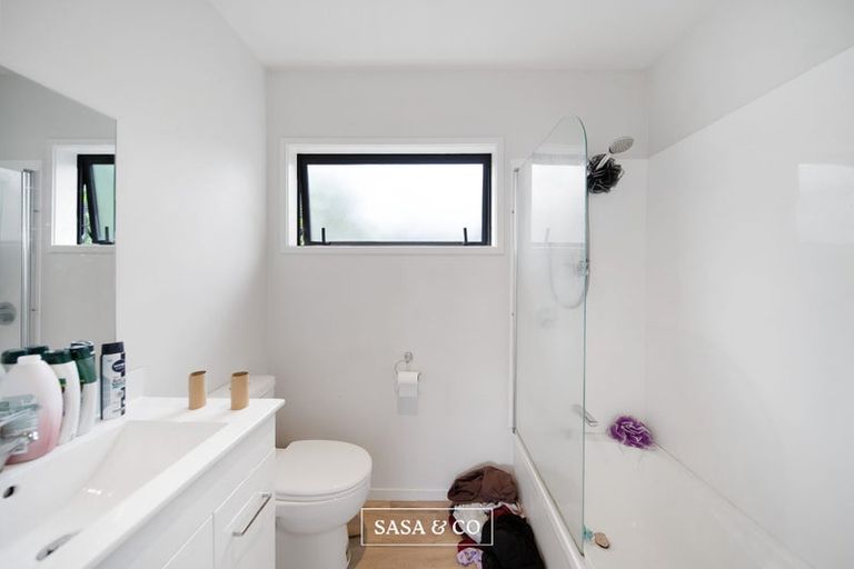 Photo of property in 90 Chelburn Crescent, Mangere East, Auckland, 2024