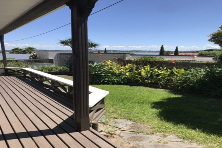 Photo of property in 2/127 Bucklands Beach Road, Bucklands Beach, Auckland, 2012