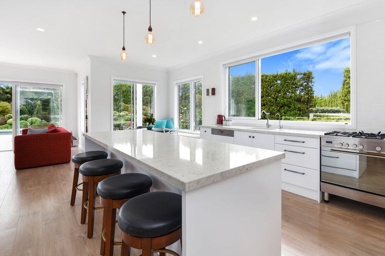 Photo of property in 140 Jones Road, Tawharanui Peninsula, Warkworth, 0986