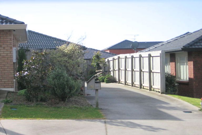 Photo of property in 25 Redcastle Drive, East Tamaki, Auckland, 2013
