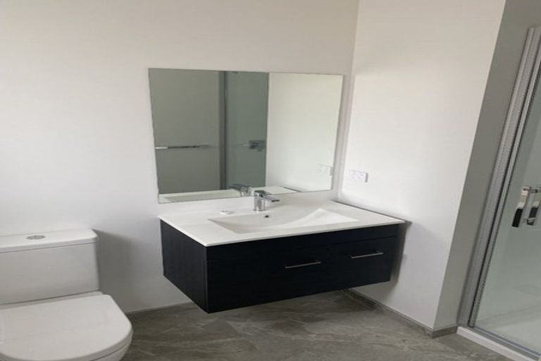 Photo of property in 188b Seaview Road, Westown, New Plymouth, 4310