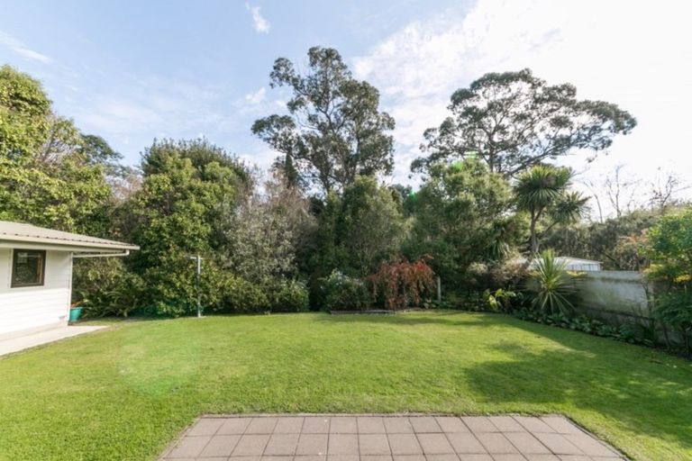 Photo of property in 42 James Cook Street, Havelock North, 4130