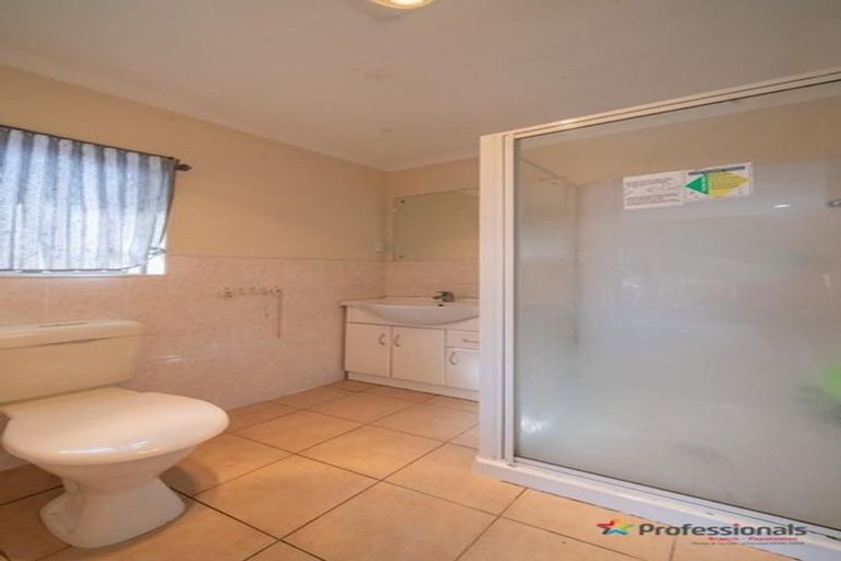 Photo of property in 38 Crossandra Drive, Mangere, Auckland, 2022