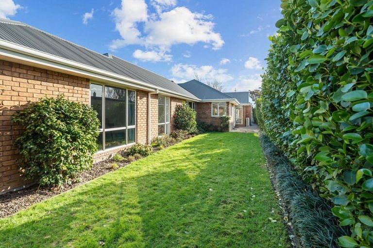 Photo of property in 8 Elmslie Grove, Halswell, Christchurch, 8025