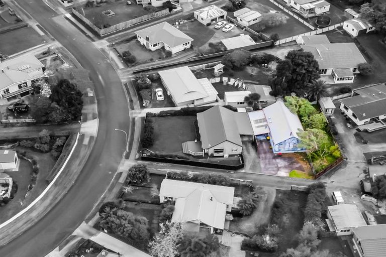 Photo of property in 17a Thames Street, Welbourn, New Plymouth, 4310