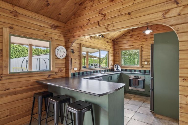 Photo of property in 280 Corbett Road, Paraite, New Plymouth, 4373