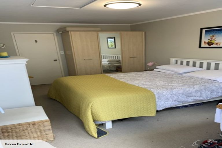 Photo of property in 2/3 Elderwood Lane, Belmont, Auckland, 0622