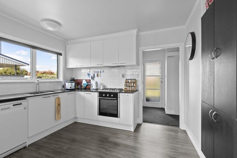 Photo of property in 74 Fitzroy Avenue, Fitzroy, Hamilton, 3206