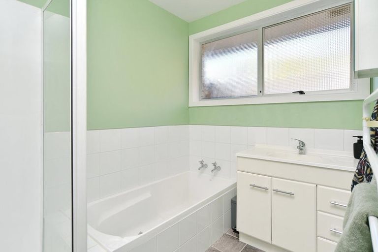 Photo of property in 1/24 Greenock Street, Redwood, Christchurch, 8051