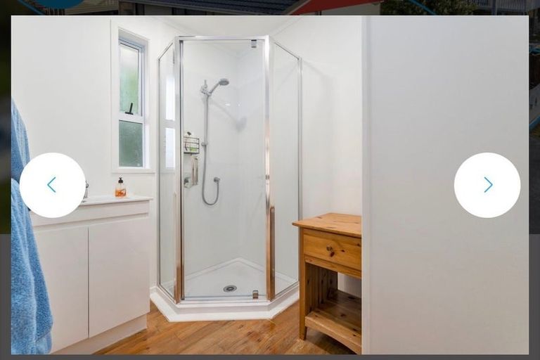 Photo of property in 21 Arlette Place, Massey, Auckland, 0614