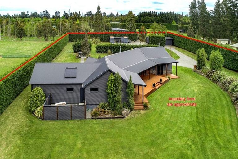 Photo of property in 36 Windsor Drive, Kirwee, Darfield, 7571