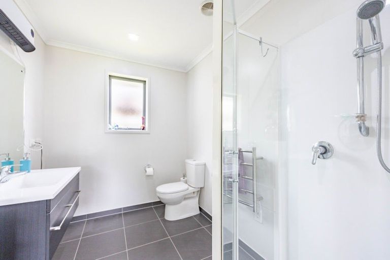 Photo of property in 16 Cannon Street, Silverdale, 0932