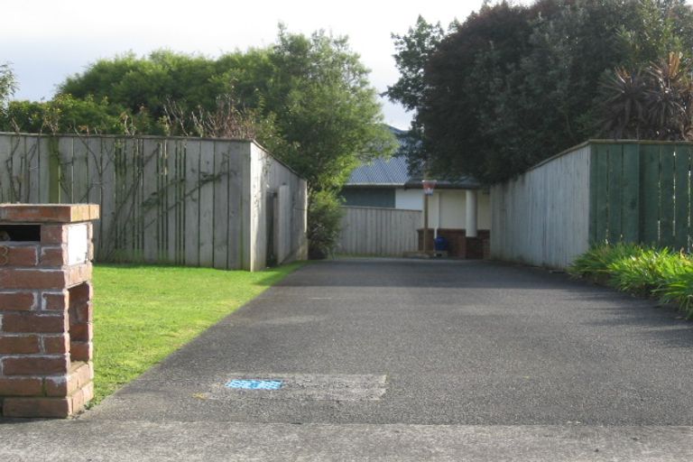 Photo of property in 3 Greenwood Place, Fitzherbert, Palmerston North, 4410