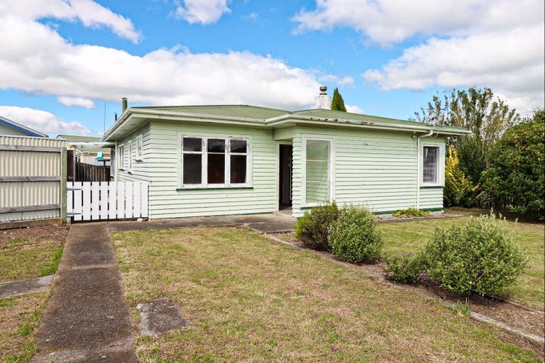 Photo of property in 23 Christian Street, Dannevirke, 4930