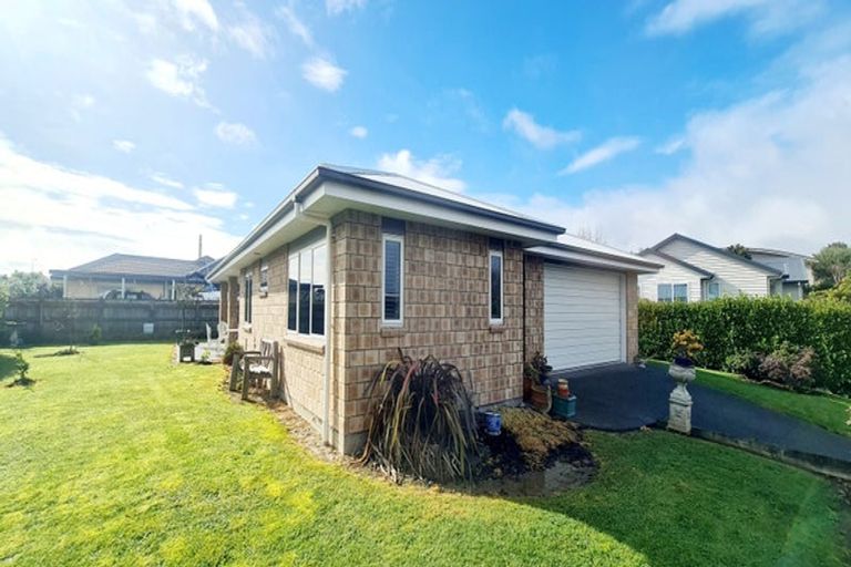Photo of property in 11 Speranza Avenue, Otaki, 5512