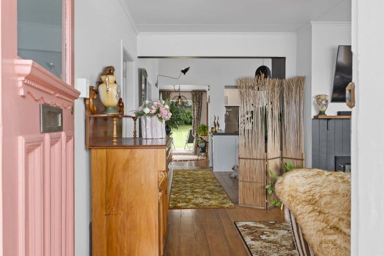 Photo of property in 51 Gaine Street, New Plymouth, 4310