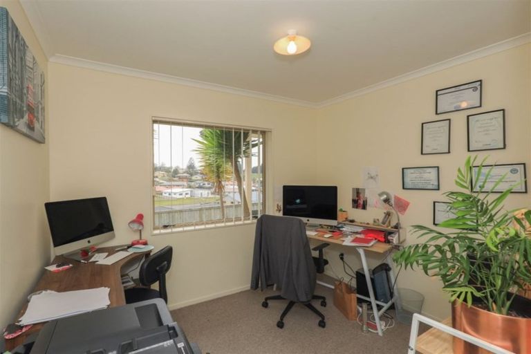 Photo of property in 9 Totara Terrace, Huntly, 3700