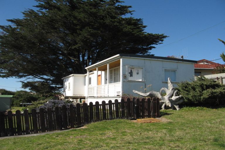 Photo of property in 21 Kauwhata Street, Himatangi Beach, Foxton, 4891