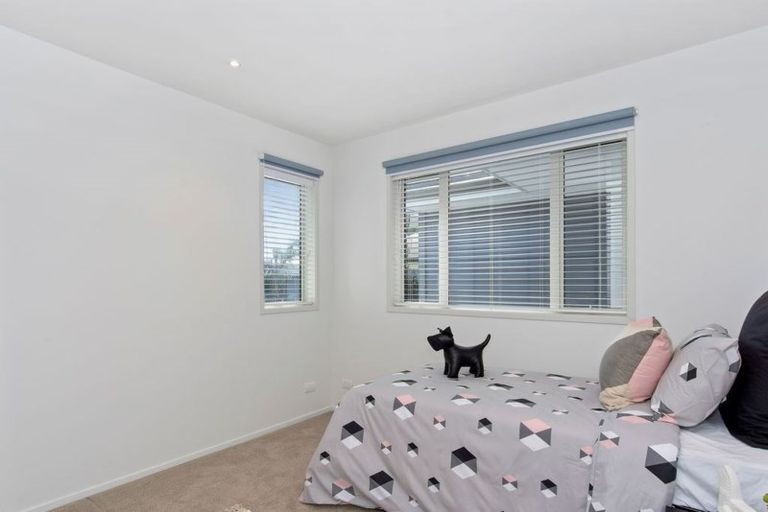 Photo of property in 30 Cassinia Close, Papamoa Beach, Papamoa, 3118