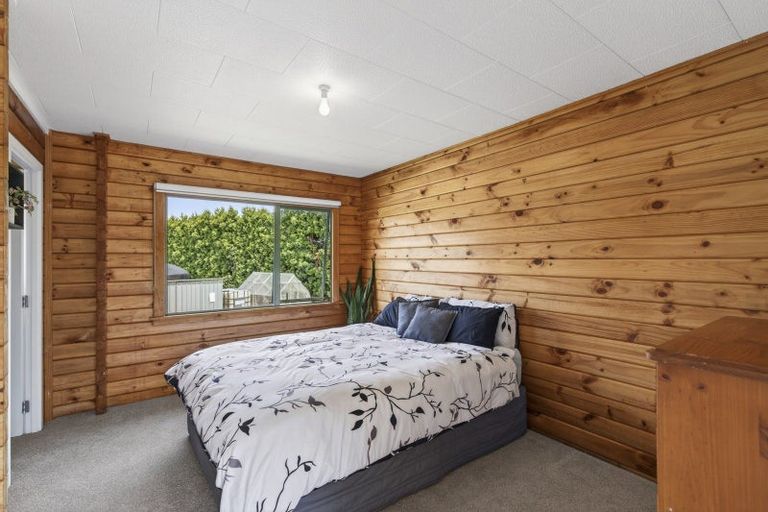 Photo of property in 280 Corbett Road, Paraite, New Plymouth, 4373