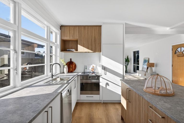 Photo of property in 325 Hills Road, Mairehau, Christchurch, 8013