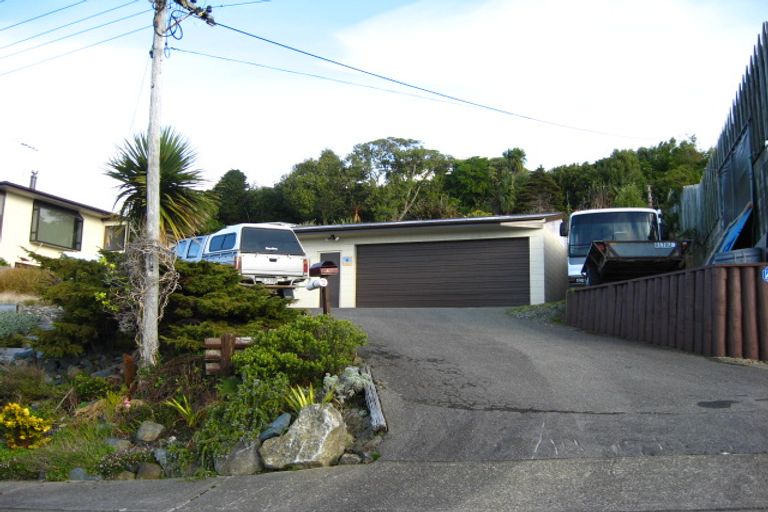 Photo of property in 4 Raymond Street, Bluff, 9814