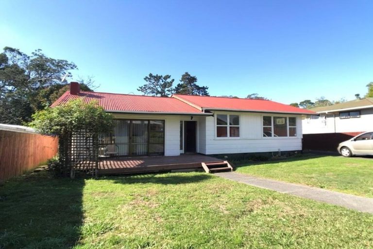 Photo of property in 49 Riverpark Crescent, Henderson, Auckland, 0610