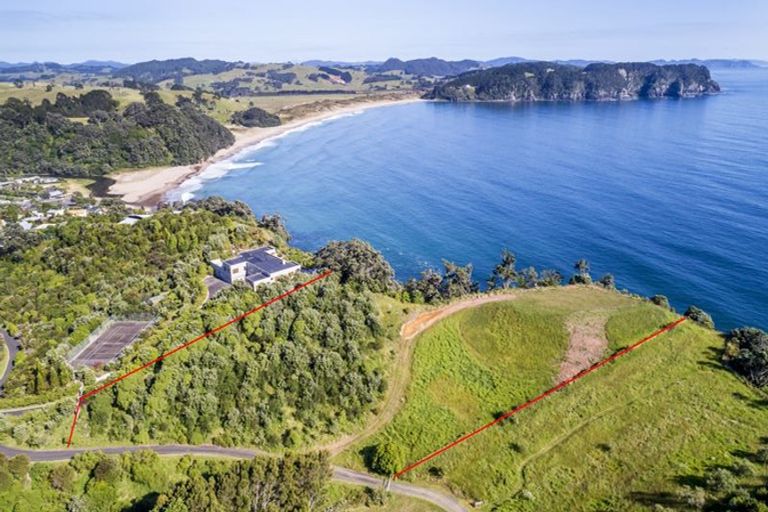 Photo of property in 77 Radar Road, Hot Water Beach, Whitianga, 3591