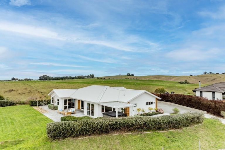 Photo of property in 22 Quarry Ridge, Poraiti, Napier, 4182