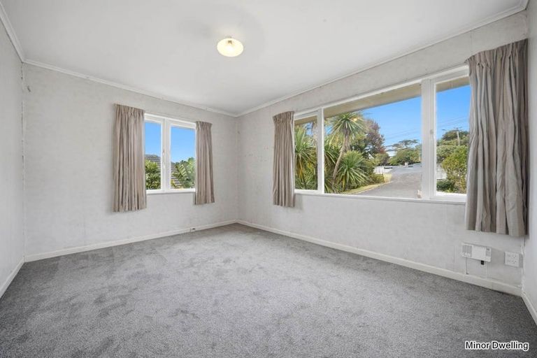 Photo of property in 55 Corunna Road, Milford, Auckland, 0620
