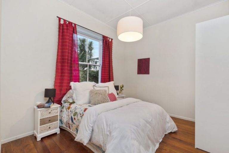 Photo of property in 9 High Street, Devonport, Auckland, 0624