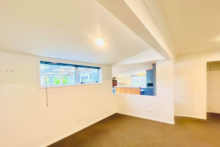 Photo of property in 223 Pine Valley Road, Dairy Flat, Silverdale, 0992