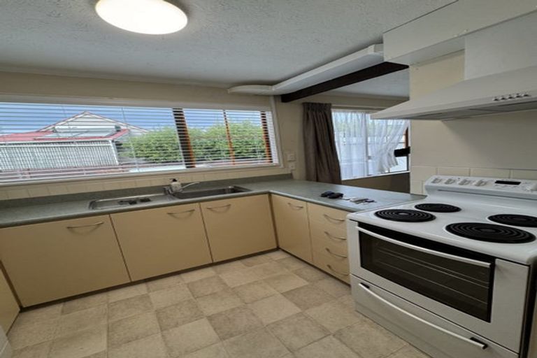 Photo of property in 3/815 High Street, Boulcott, Lower Hutt, 5011