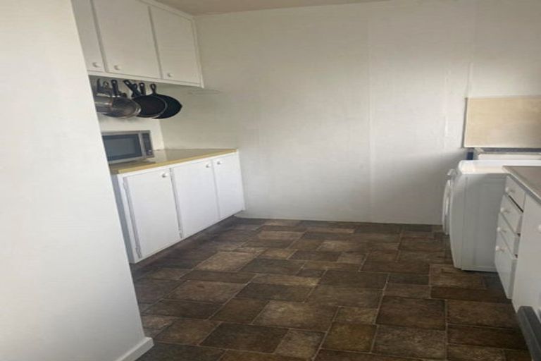 Photo of property in 4/702 Grays Road, Mahora, Hastings, 4120