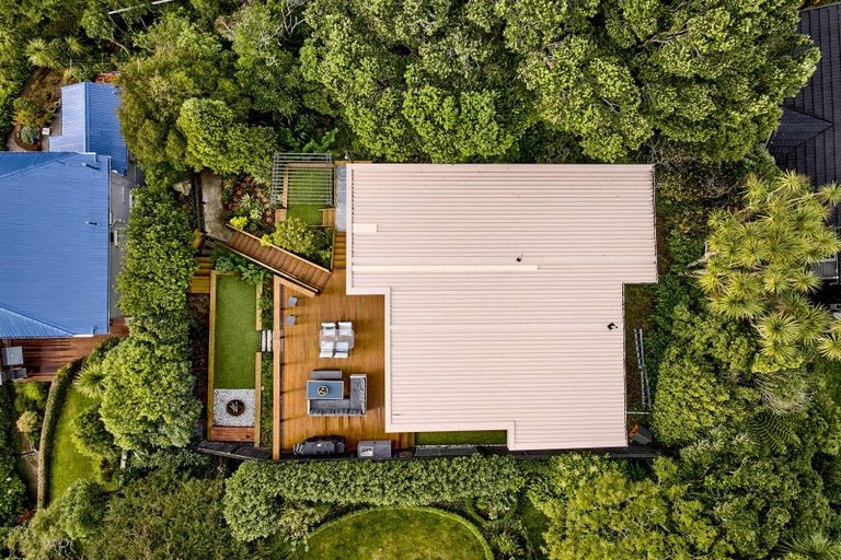 Photo of property in 10 Raroa Road, Kelburn, Wellington, 6012