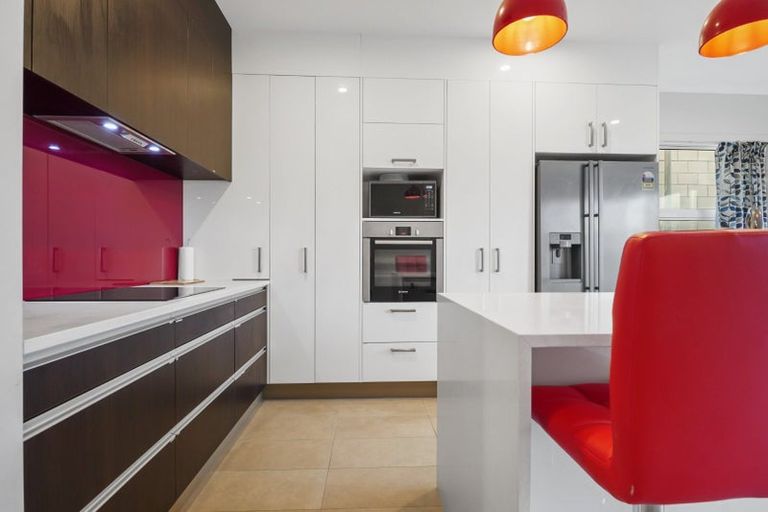 Photo of property in 35 Kanuka Road, Hobsonville, Auckland, 0616