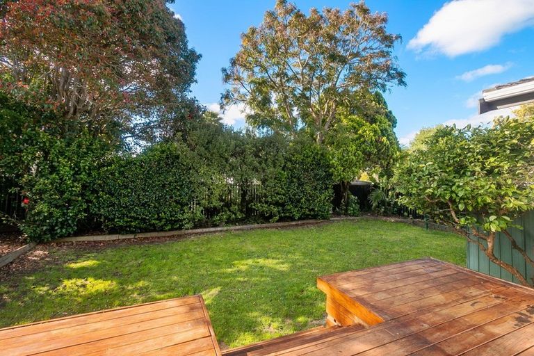 Photo of property in 25 Sunningdale Street, Wattle Downs, Auckland, 2103
