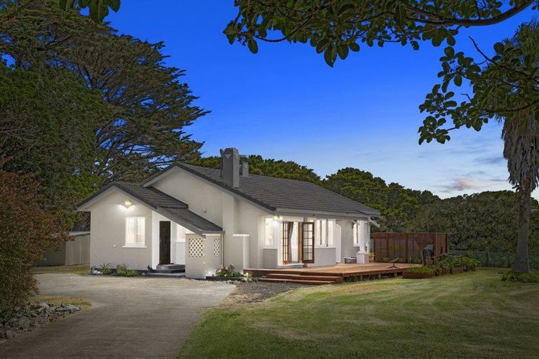 Photo of property in 1431 Awhitu Road, Pollok, Waiuku, 2684