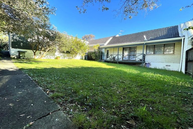 Photo of property in 2/26 Angelo Avenue, Howick, Auckland, 2014