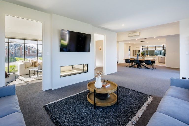 Photo of property in 27 Helen June Avenue, Flagstaff, Hamilton, 3210