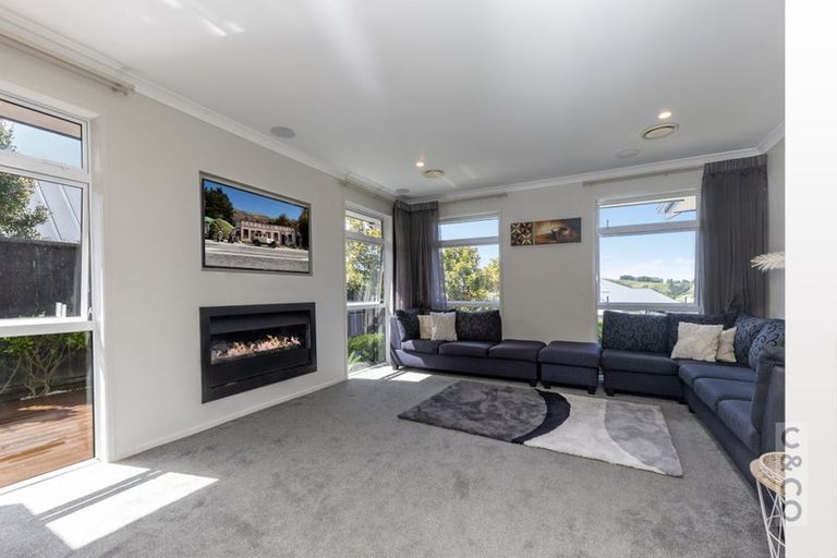 Photo of property in 6 Pheasant Lane, Waimauku, 0812