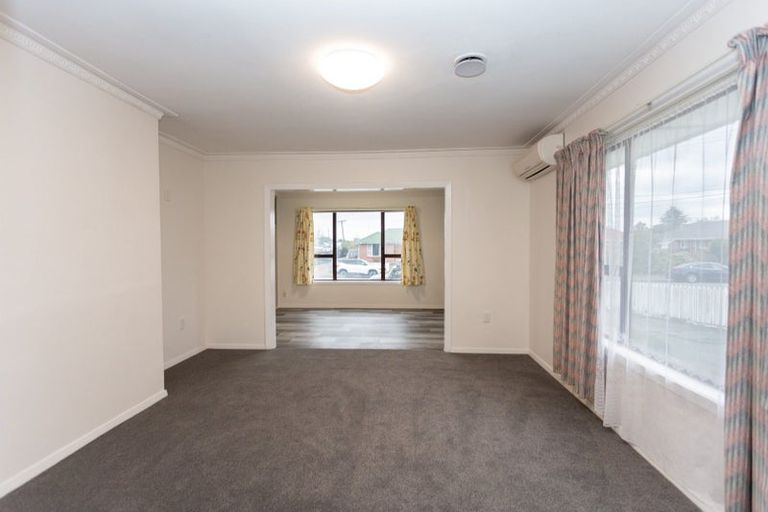 Photo of property in 6 Greenhurst Street, Sockburn, Christchurch, 8042