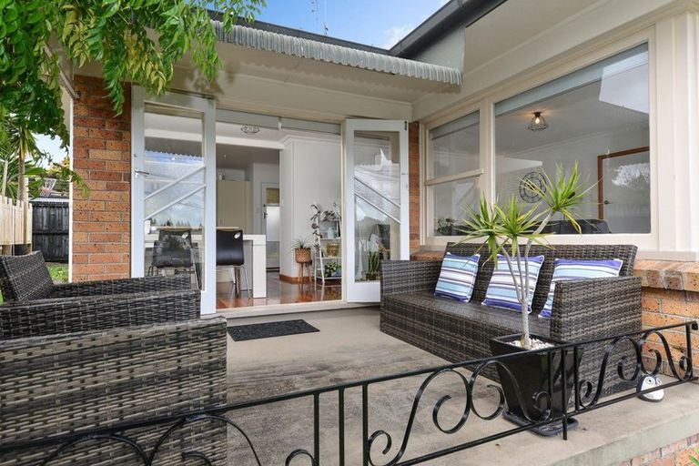 Photo of property in 99 Storey Avenue, Forest Lake, Hamilton, 3200