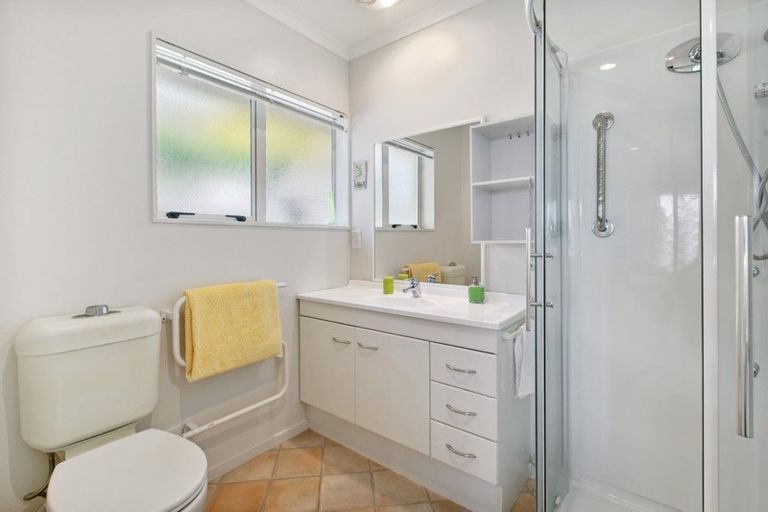 Photo of property in 1/25 Little Barrier Avenue, Manly, Whangaparaoa, 0930