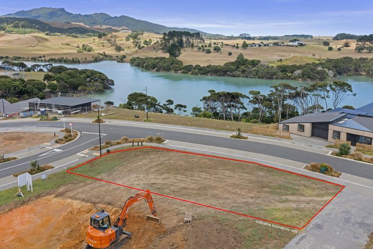 Photo of property in 5 Omahina Street, Raglan, 3225