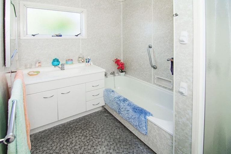 Photo of property in 6 Totara Street, Lansdowne, Masterton, 5810