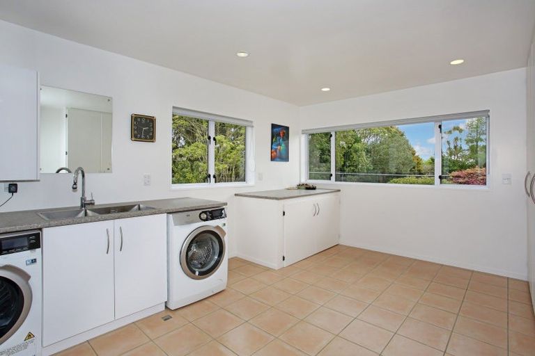 Photo of property in 225 Laing Road, Karaka, Papakura, 2580