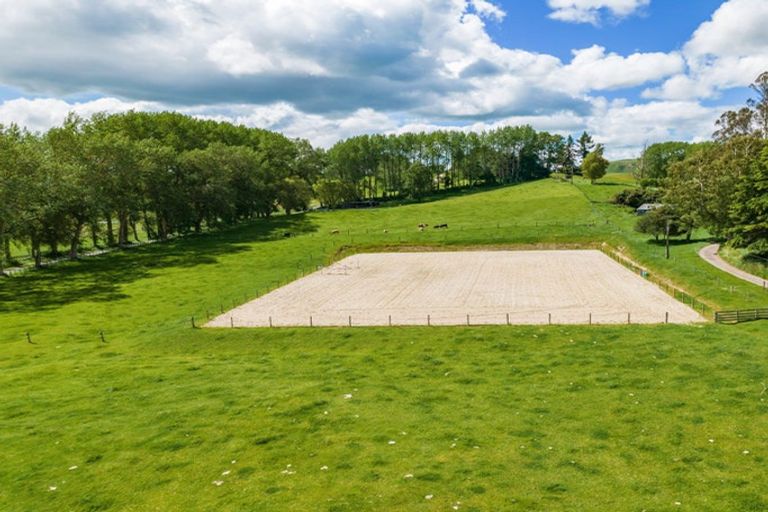 Photo of property in 33 Link Road, Wairakei, Taupo, 3384