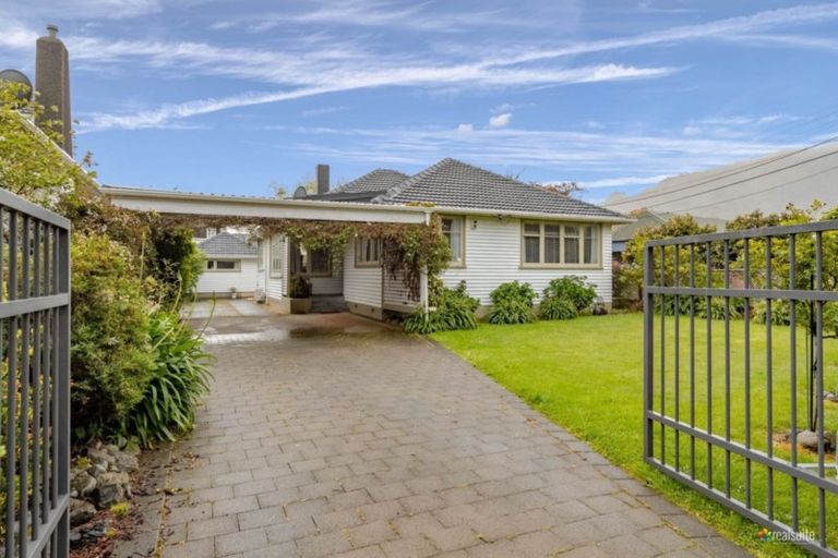 Photo of property in 153 Riverside Drive, Waiwhetu, Lower Hutt, 5010